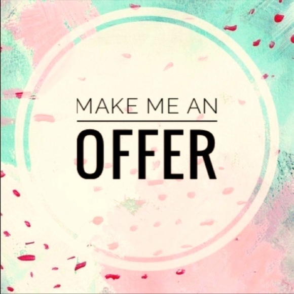 Don’t Just Like, Send Me Reasonable Offer. Let’s Make A Deal 😍 - Picture 1 of 1